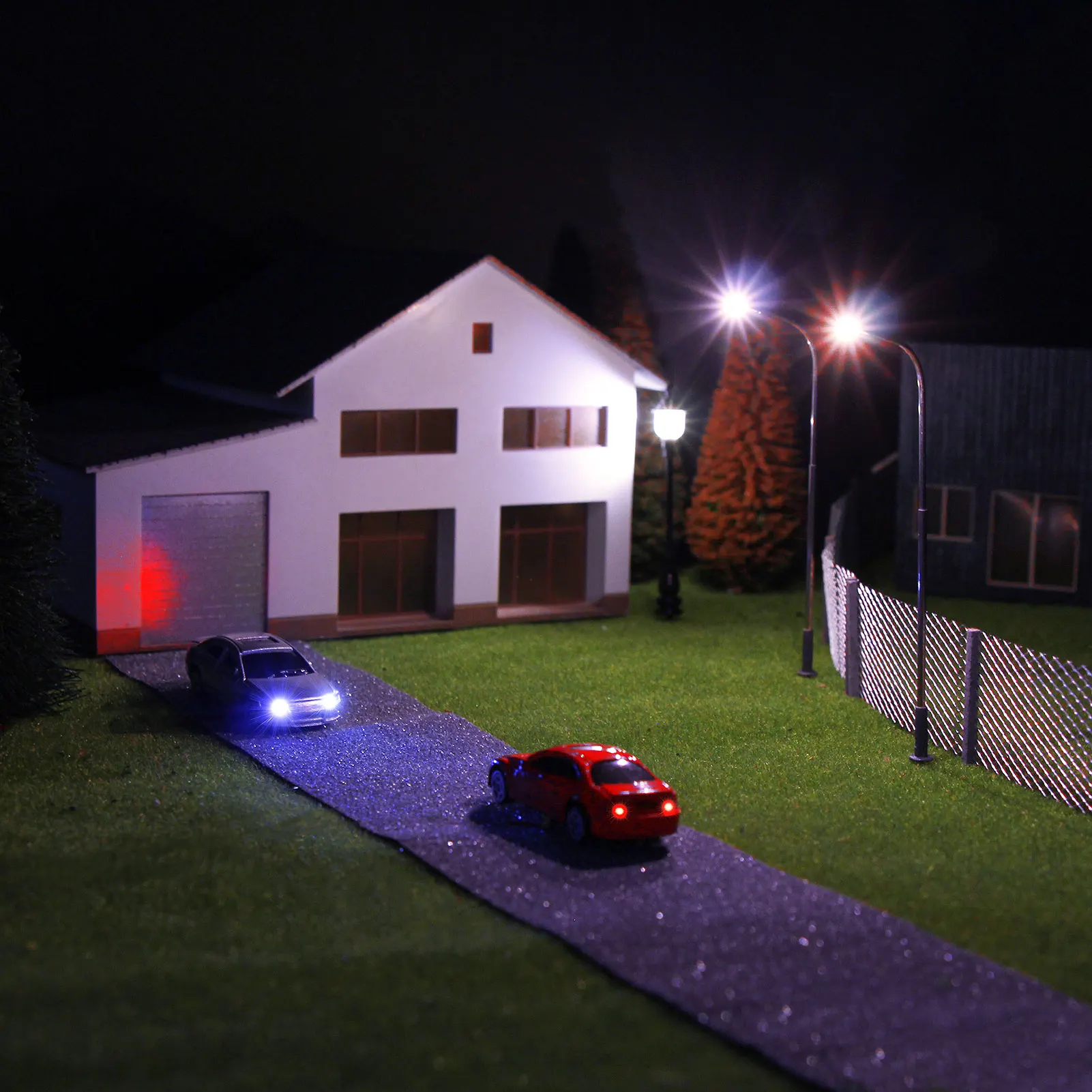 12pcs N Scale 1:160 Head Lighted Model Car Model Building Layout 3V 12V EC150