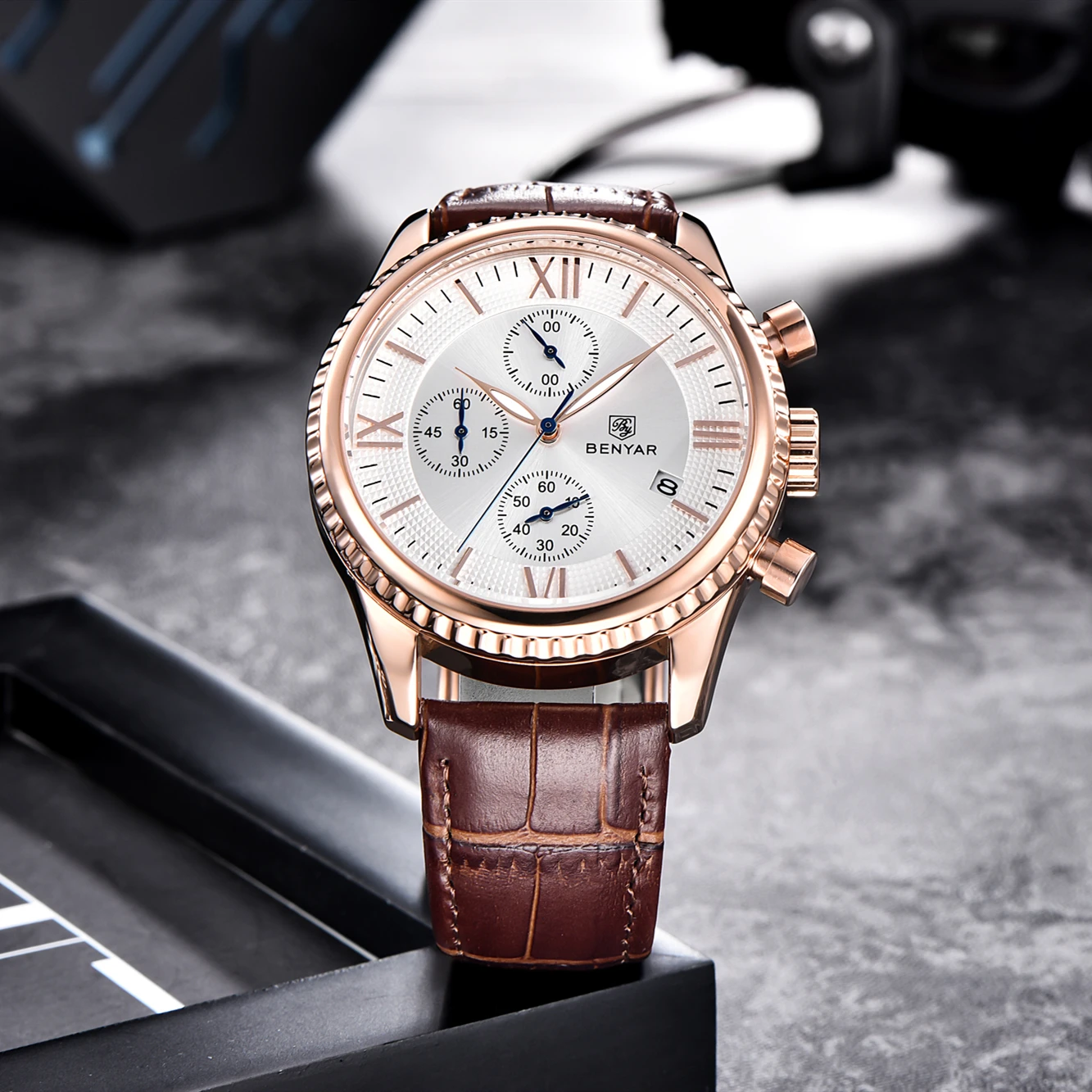 BENYAR Men Watches Top Brand Sports Watch Man Luminous Waterproof Leather Band Military Quartz Watch Clock Men Relogio Masculino
