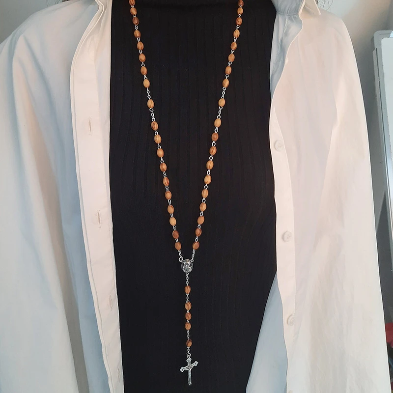 Vnox Men's Black Carnelian Stone Rosary Beads Necklace Cross Crucifix Catholic Male Religious Prayer Jewelry