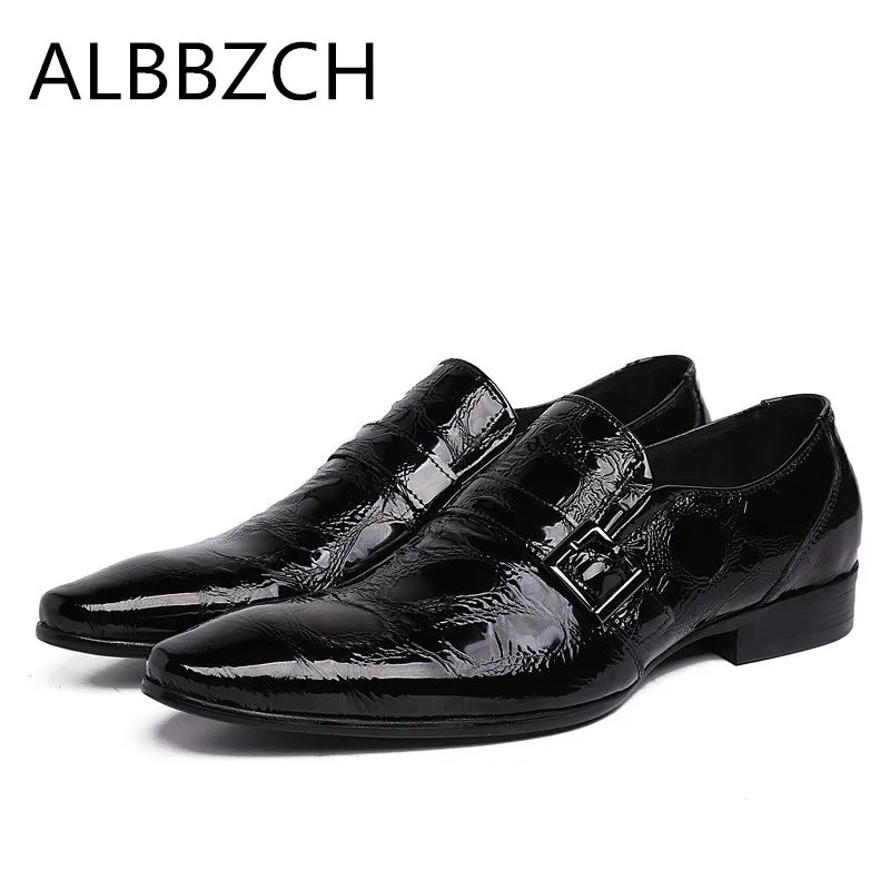 Embossed Patent Leather Wedding Dress Shoes Men Loafres Business Casual Party Shoes Mens Office Work Pointed Toe Slip On Shoes