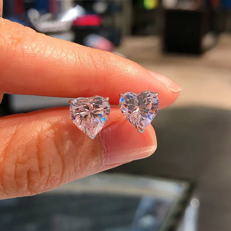 Huitan Delicate Heart Cubic Zirconia Stud Earrings Multi Colors Available Simple Stylish Women's Love Earrings Statement Jewelry