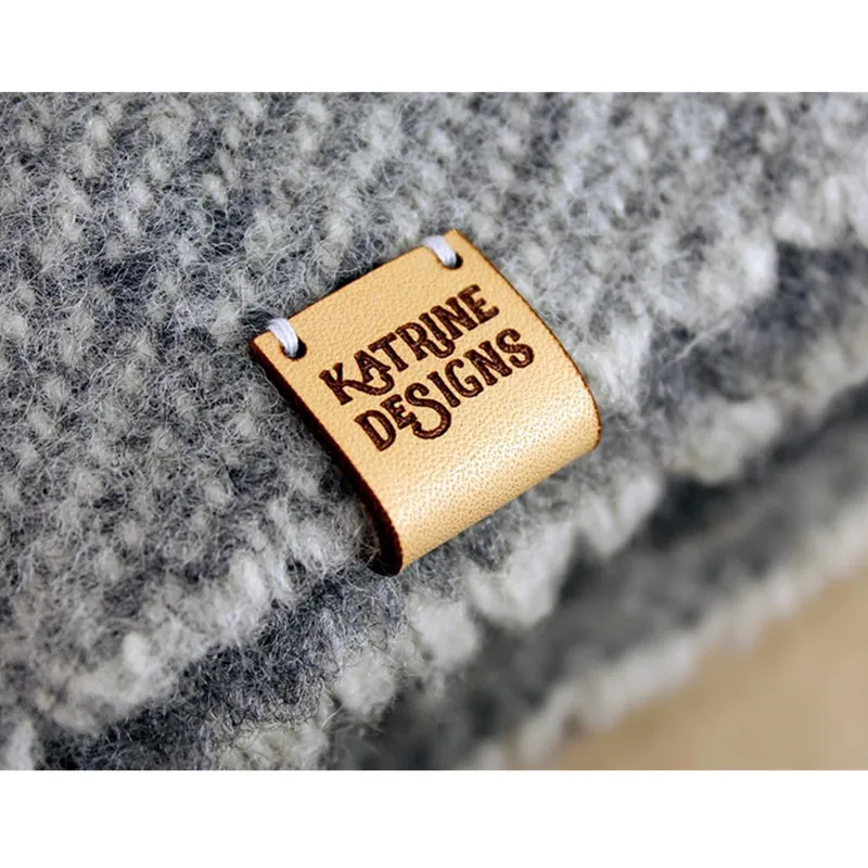 

30pcs Custom sewing labels for clothes with logo Handmade leather tags for knitting hats Rectangle folding crochet garment label