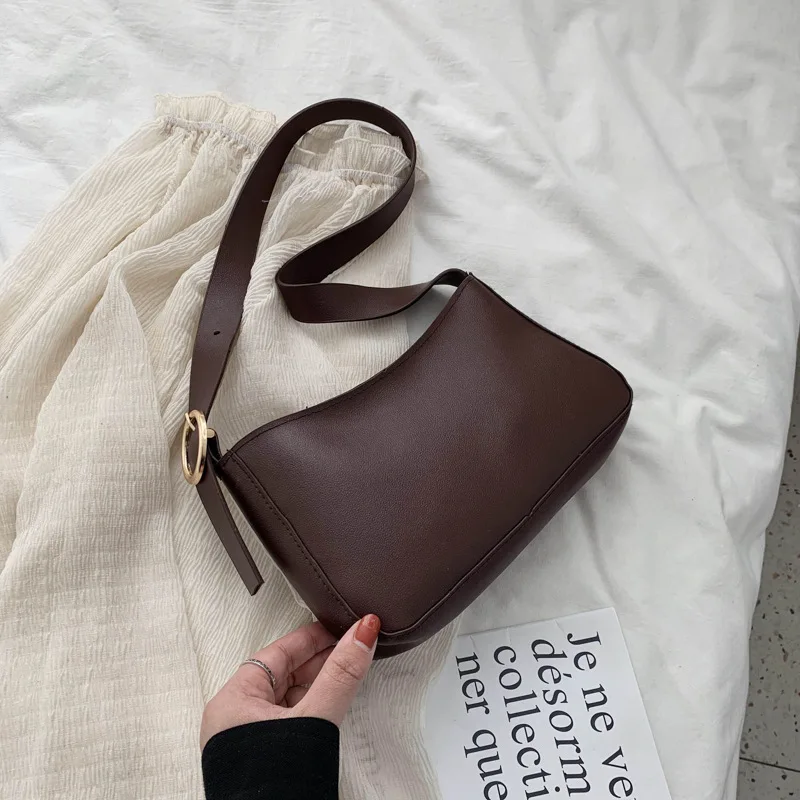 Small Bright PU Leather Shoulder Bags for Women Cute Solid Color Messenger Bag Simple Handbags and Purses Female Travel Totes
