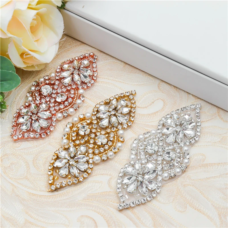 

YANSTAR 30PCS Wholesale Bridal Sash Rhinestone Applique With Beads On Wedding Dress Iron On For Bridal Gown Sash YS913