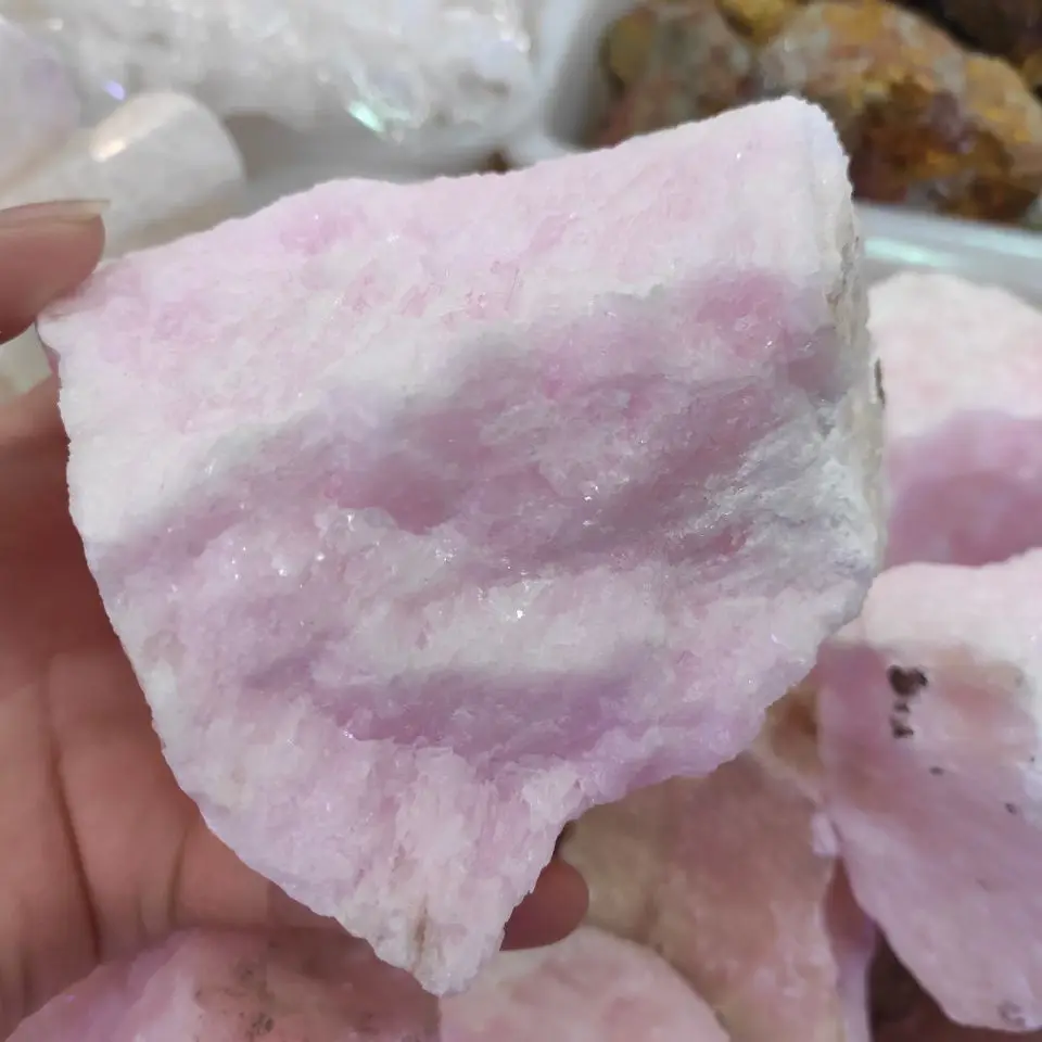 Quartz Crystal Pink Vein Aragonite Mineral Reiki Decoration Specimen Decorative Crystal Stones Minerals