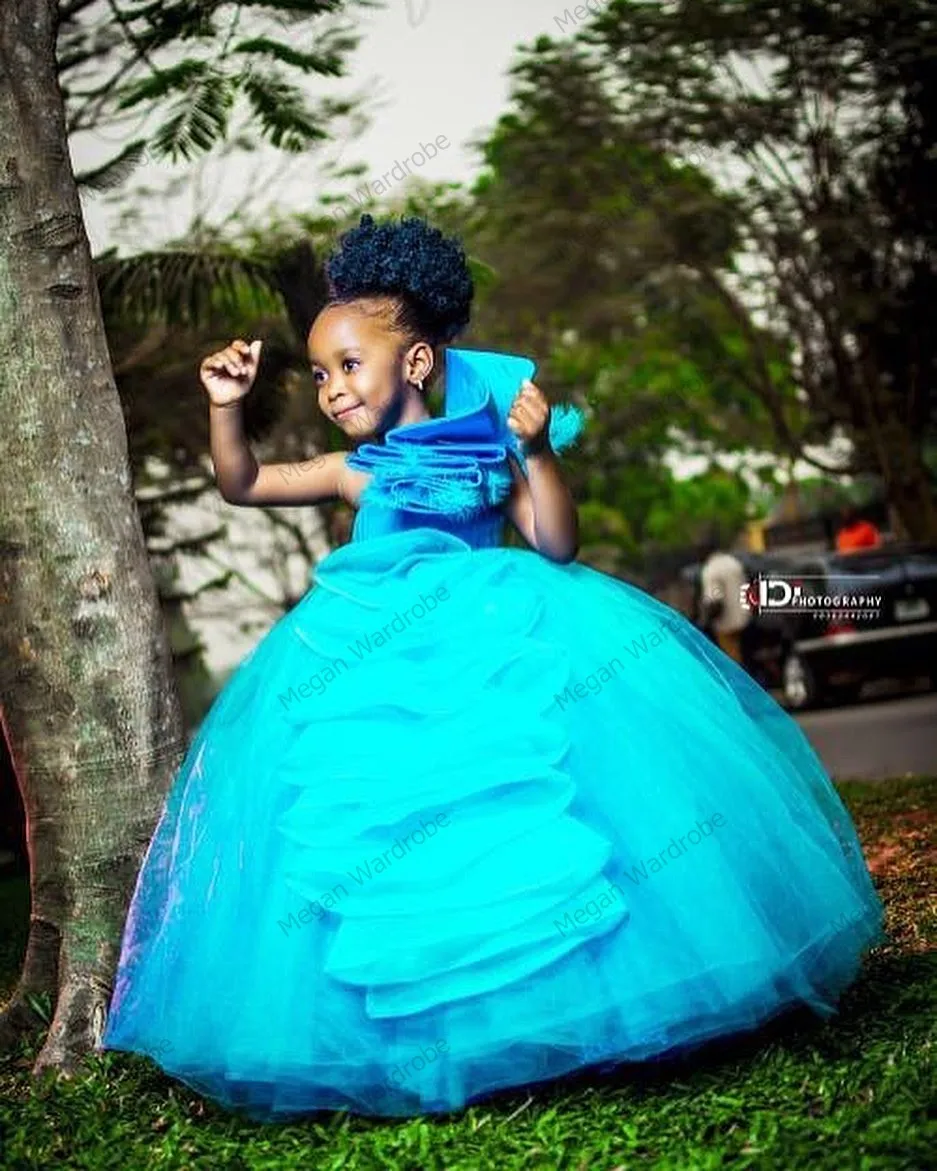 Kids Pageant Jurken Baljurk Kralen Een Schouder Handgemaakte Geplooide Blue Organza Prom Gown Bloem Meisjes Jurk Voor Bruiloft