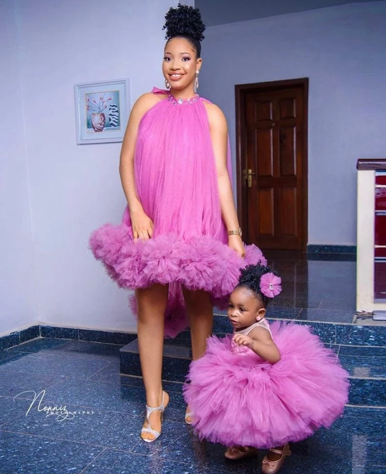 Lovely Mom And Dauther Tulle Dresses For Party Extra Puffy Ball Gowns Mini Length Custom Made Photo Shoot Evening Gowns