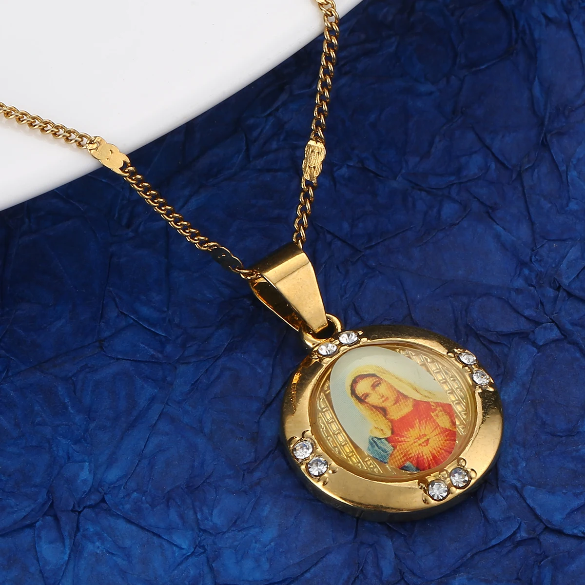 Gold Color Virgin Mary Pendant Necklace Catholic Christian Enamel Blessed Mother Cameo Round Chain Jewelry