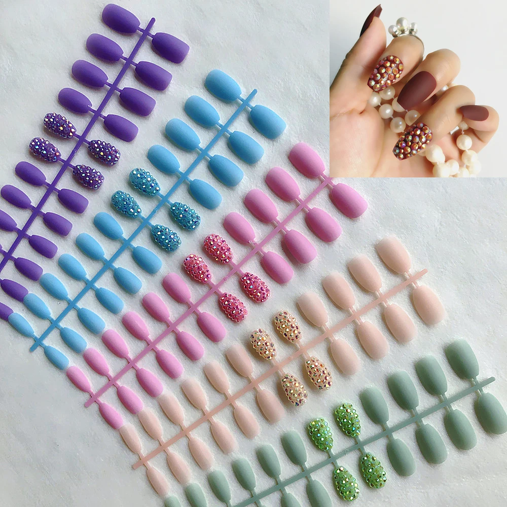 Custom 16Colors Matte Full Rhinestone Press On Nail Bling Crystal 24pcs Fake Nails Art Pointed Stiletto False Nails With Sticker