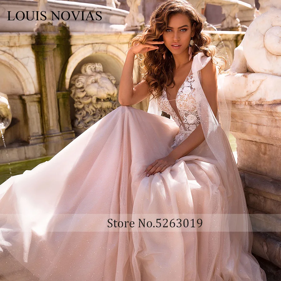 Louis Novias Chữ V Gợi Cảm Lãng Mạn Hở Lưng Chữ A Áo Cưới Năm 2019 Đính Hạt Appliques 3D Hoa Áo Cưới Đầm Vestido De Novia