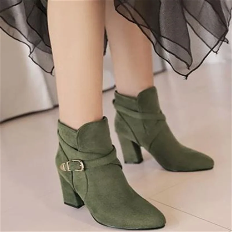 

Women's Thick Heel Pointed Metal Buckle Short Boots 2021 Foreign Trade Autumn And Winter New High-Heeled Solid Color Fashion Boo