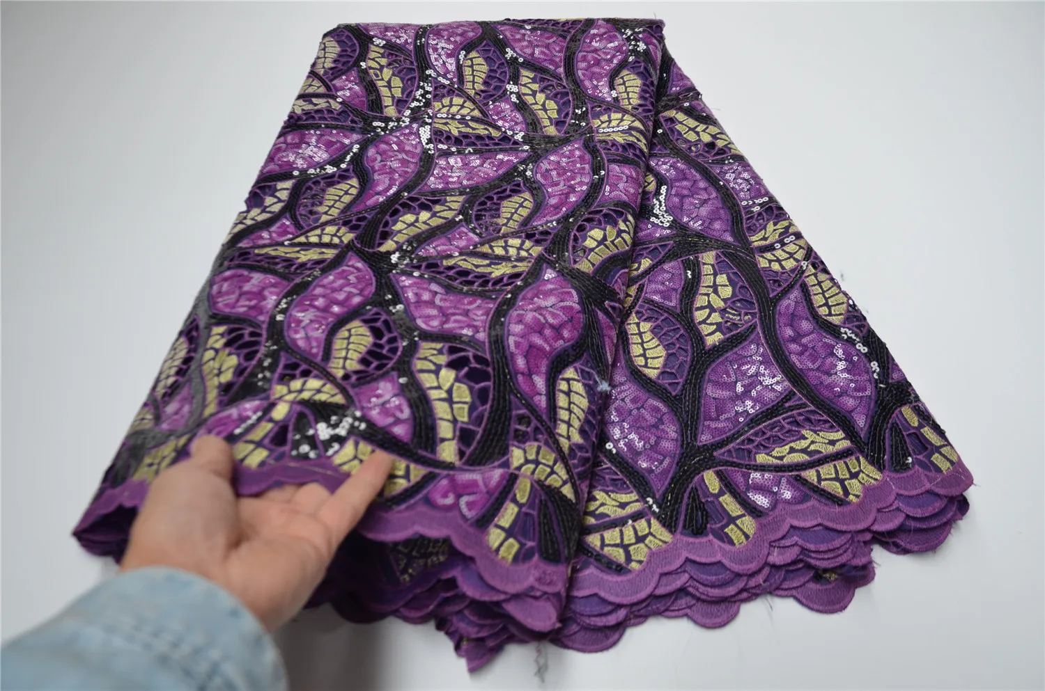 

2026 African Nigerian High-Quality Sequins Embroidery Tulle Lace Fabric Sewing Beads Stone for Prom Dresses 5 Yards DP0503