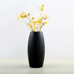 Modern Creative Classic Black Ceramic Vase Retro Vase Container Simple European Handmade Crafts Home Decoration LBS