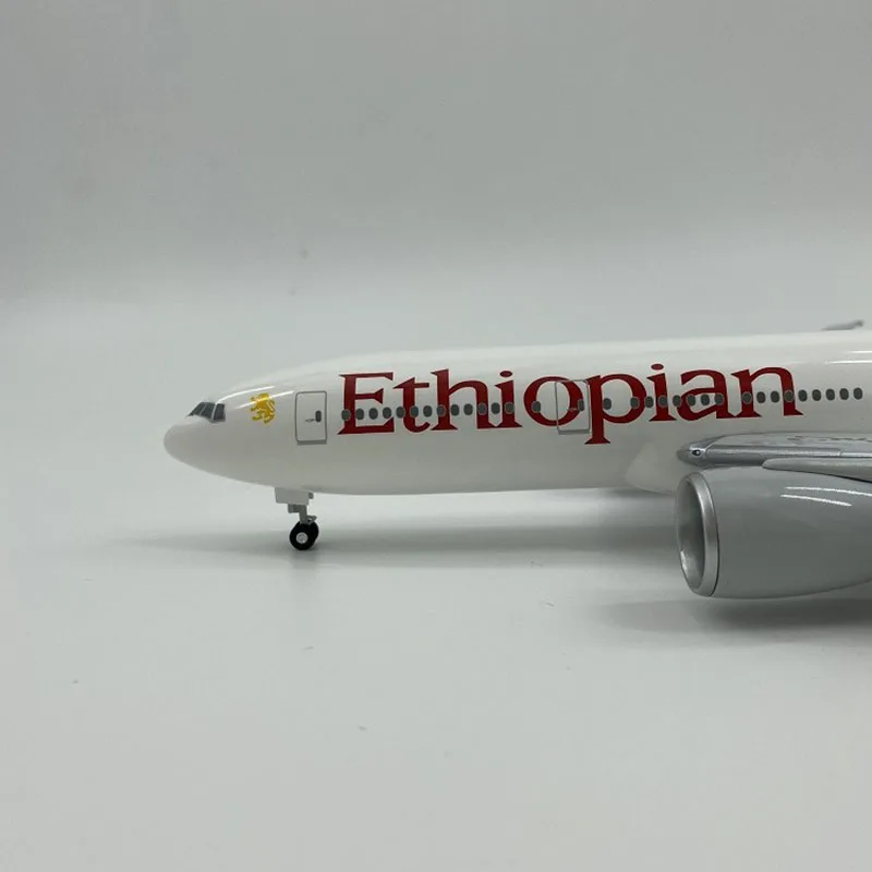 Diecast 1/200 Scale Ethiopian Airlines 777-200LR ET-ANN Plastic Simulation Aircraft Model Collection Decoration