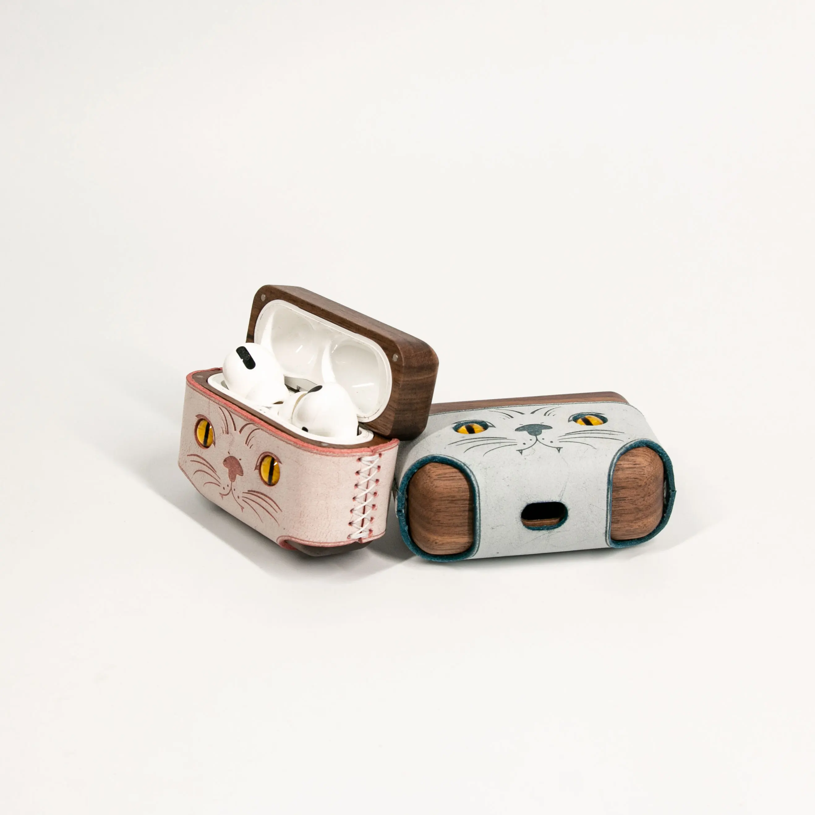 Heatseeking Leather Handmade Funny Cute Cat for Airpods Pro