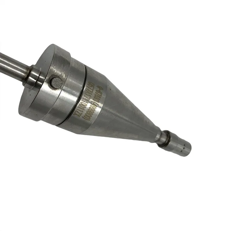 4999800 0444043018 Urea Nozzle for Cummins Emitec