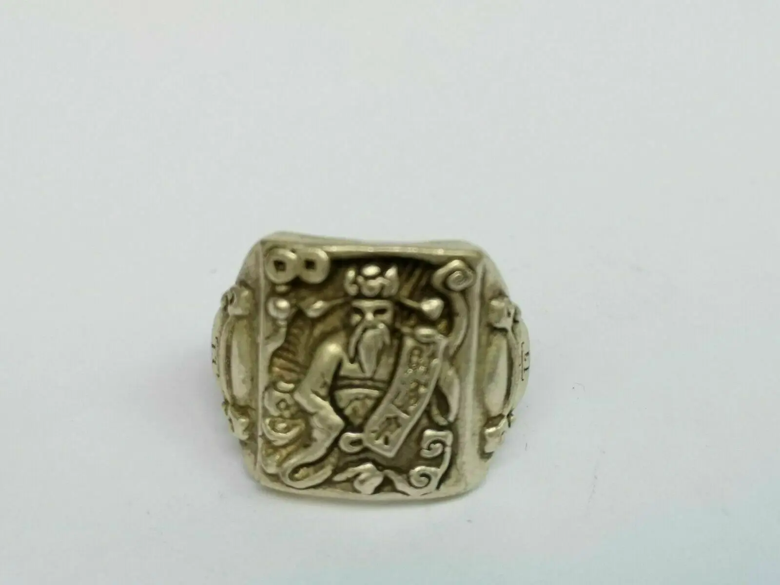 Old Collection China Tibet Silver Carving God of Wealth Statue Ring Decoration