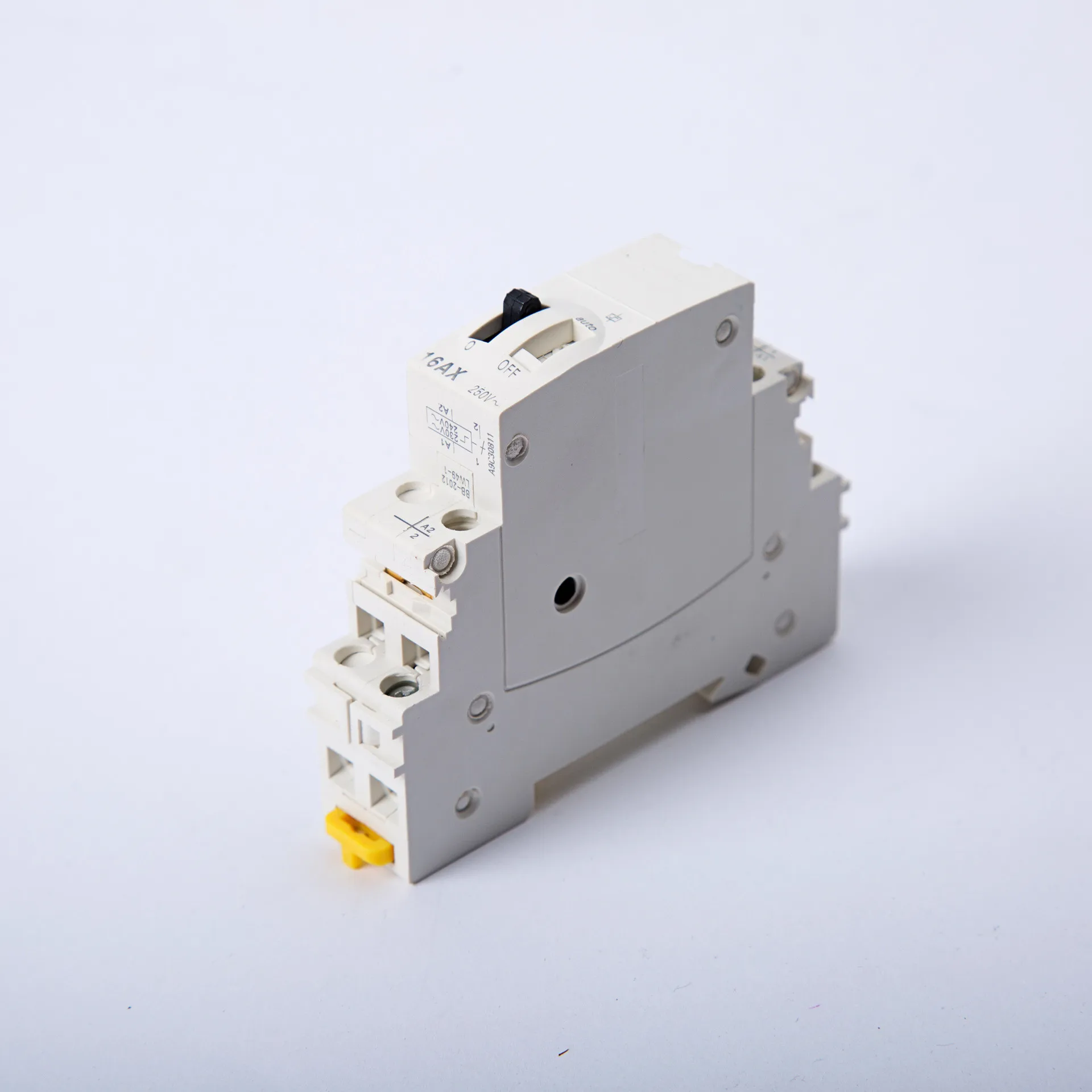 1 Pcs Pulse Relay16AX Lighting Circuit Automotive Control Relay 16A 230VAC 110VDC 220V AC