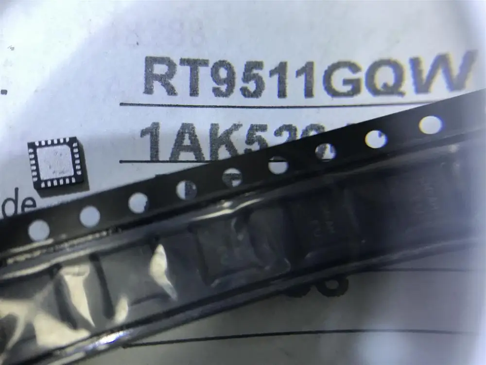 5PCS New Original RT9511GQW FP6900BWDGTR SN3218I424E ( 3218A )  TB62726F RT9511 FP6900 ( 6900B ) SN3218I424 SN3218 TB62726