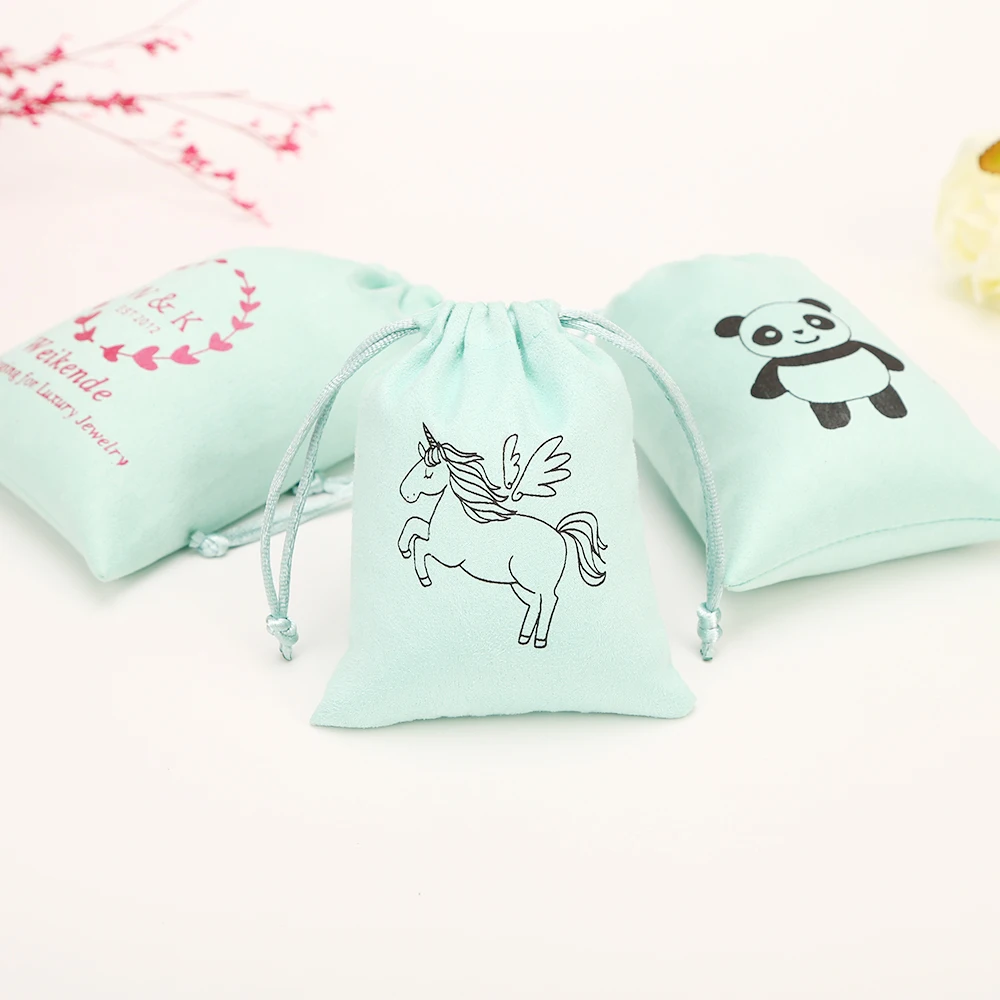 100 stuks Rose gepersonaliseerd logo sieraden tasje fluwelen verpakking zakjes chique bruiloft gunst zakken roze flanel cosmetische zak