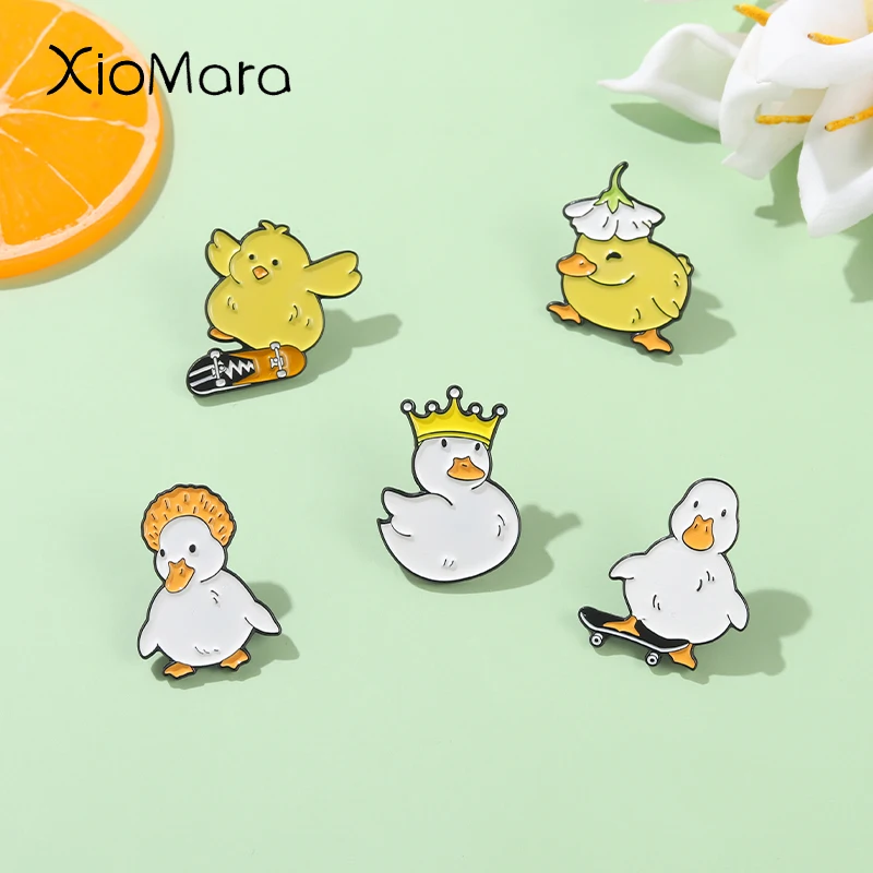 Cute Duck Enamel Pins Funny Cartoon Sports Duckling Chicken Brooches Backpack Lapel Badge Accessories Gift for Friends Wholesale