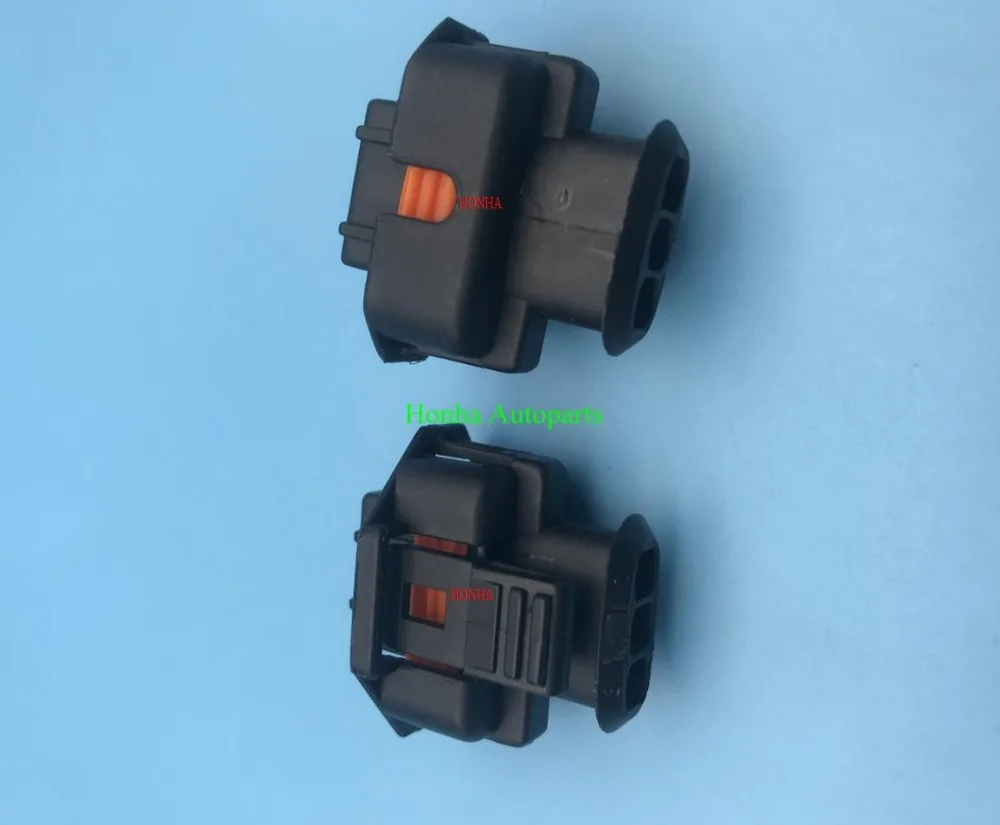 

FREE shipping 20/ 50/100pcs/lot 3 Pin Diesel Injector plug / connector to suit injectors DJH7031-3.5-21