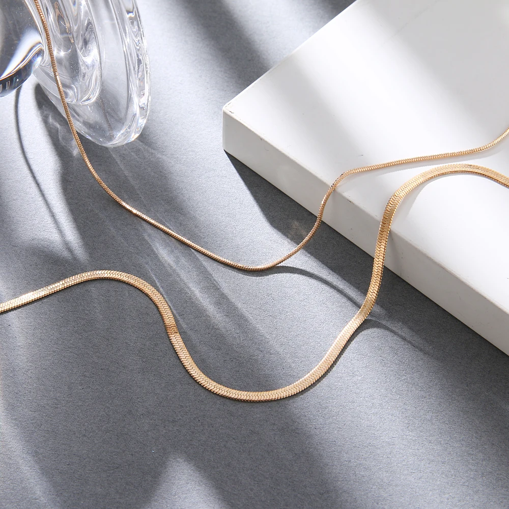 IPARAM-Collier Ras du Cou Simple pour Femme, Bijoux Rétro Dorés, Cadeau à la Mode