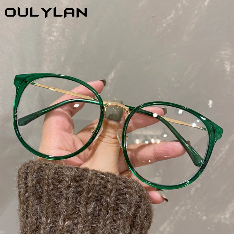 Oulylan Vintage Round Glasses Women Men Retro Optical Spectacles Frames Metal Eyeglasses Female Computer Eyewear for Gaming