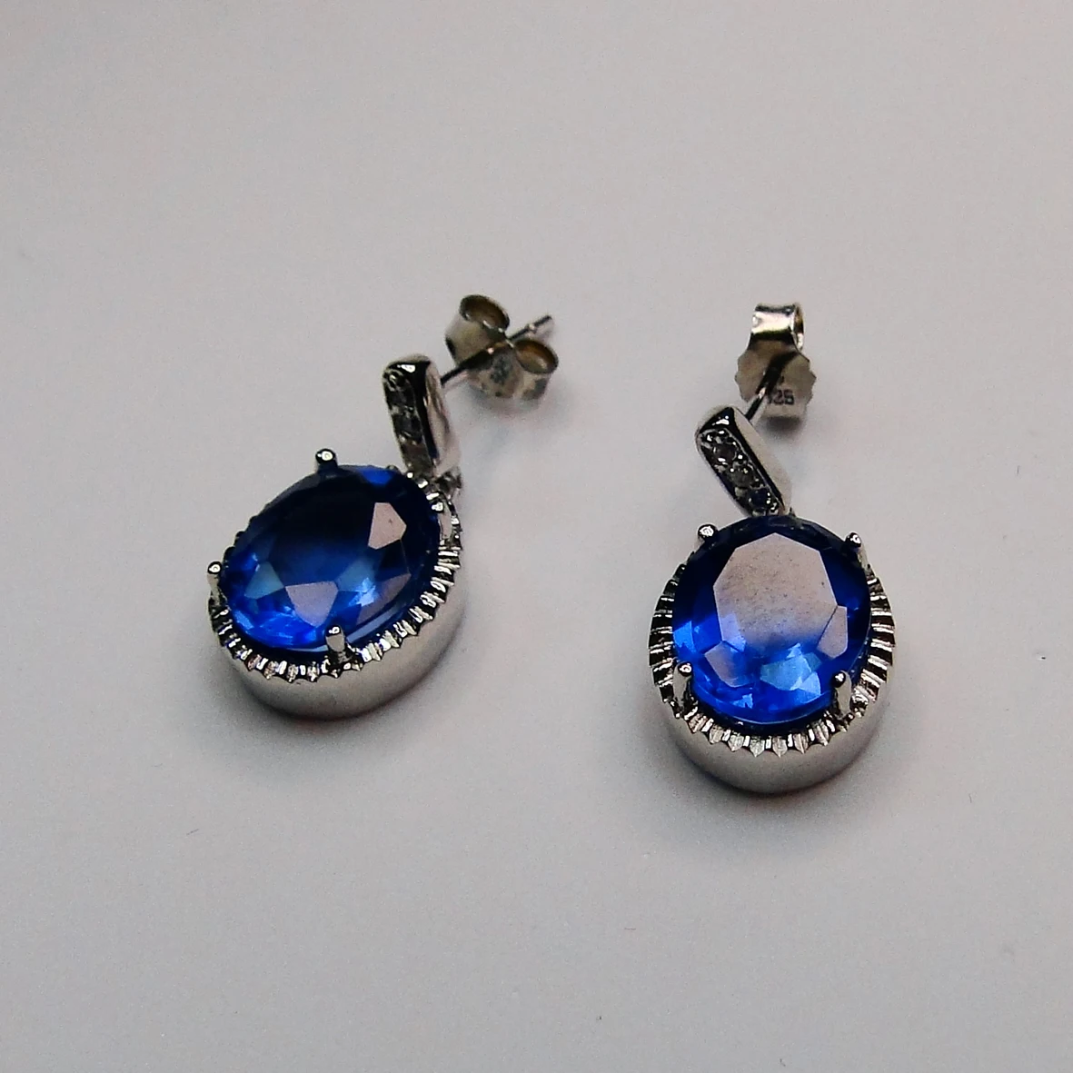 Boucles d\'oreilles tendance en laiton, Tanzanite et topaze blanche, poids 5.7g, pour femmes