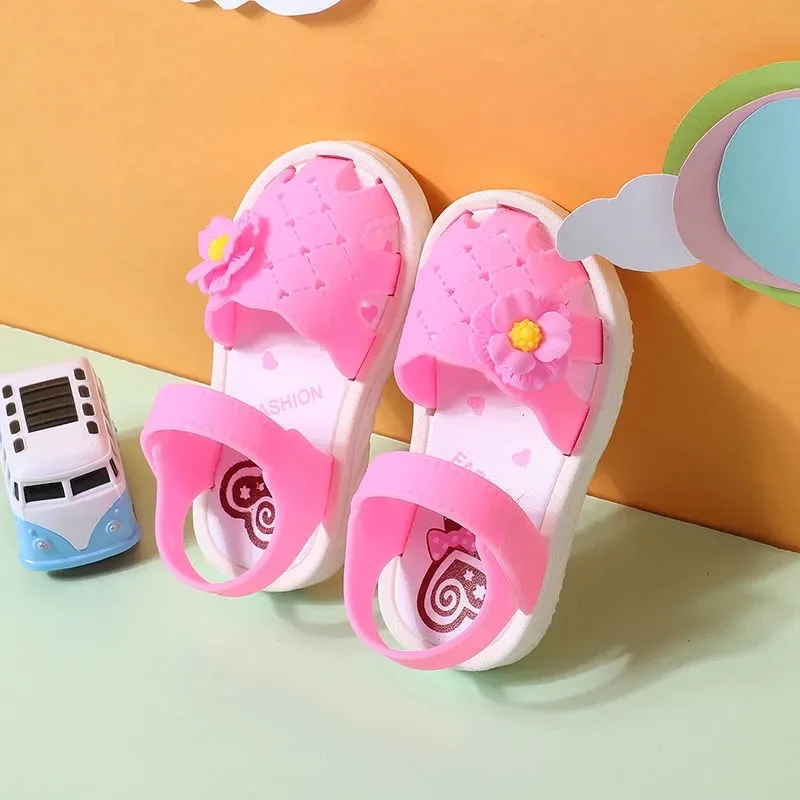 sandals for girls Baotou beach shoes 2-7years old children non-slip soft bottom children\'s sandals non-slip summer sandals