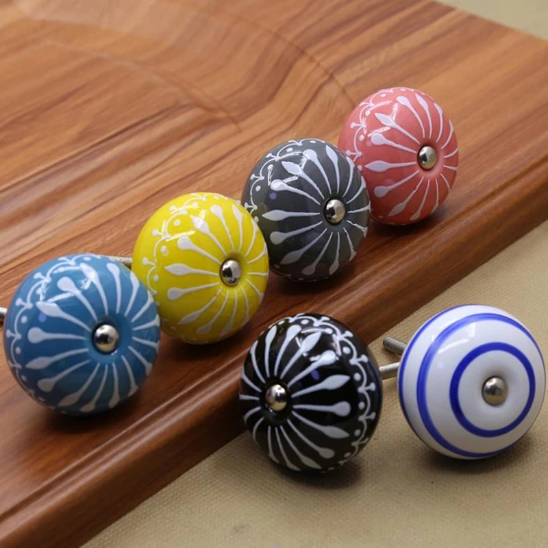 LCH Top Quality 40mm * 32mm Garden Style European Hand painted unique Willow Leaf or Plum Blossom Ceramic Knobs Cabinet Cupboard