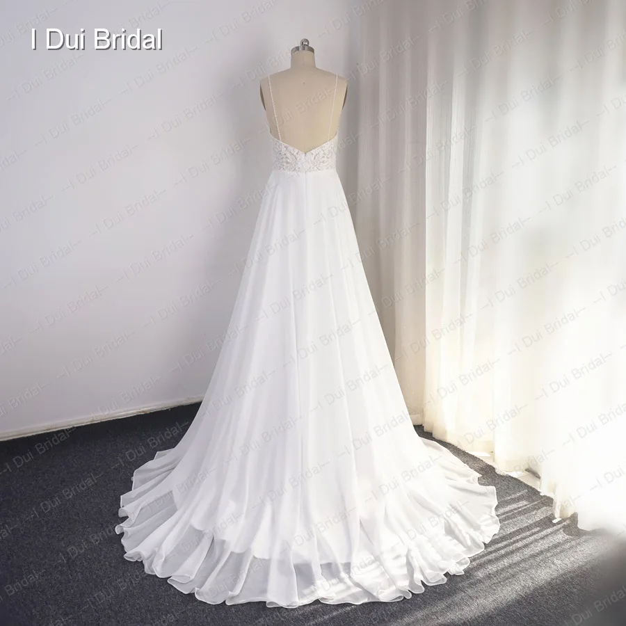 Vestido de casamento de alças espaguete uma linha aplique de renda perolada com contas top saia de tule