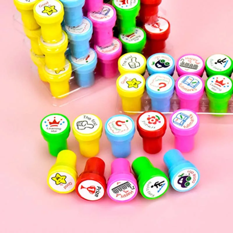 10pcs/Set Round Multicolor Fun  Cute English Child DIY Scrapbook Kids Stamp Cartoon Rubber Stamps Scrapbooking Reward Toy