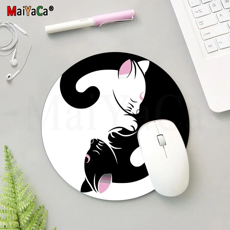 Maiyaca cute Yin Yang cat black and white Customized laptop Gaming round mouse pad gaming Mousepad Rug For PC Laptop Notebook