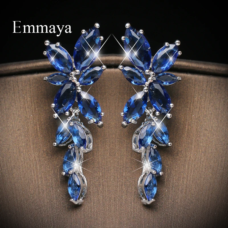 Emmaya Shiny Zirconia Earring For Women Two Color Charming Flower Shape Ornament Party Popular Dress-Up Fashion Jewelry