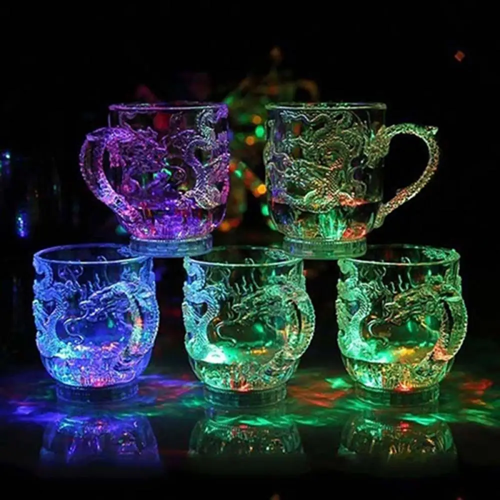 High Quality LED Glowing Cup Flashing Color Plastic Change Water Activated Light Up Dragon Beer Whisky Cup Mug бокалы для вина