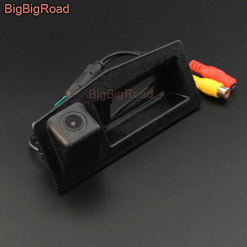 

BigBigRoad Car HD Rear View Trunk Handle Parking CCD Camera For Cadillac XTS ATS 2013 2014 2015 2016