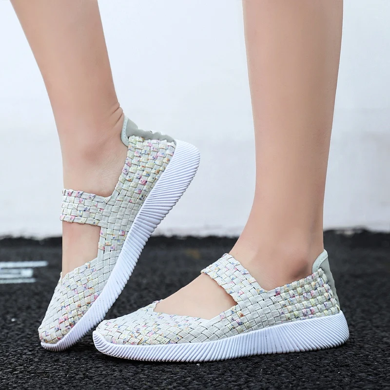 Women\'s loafers knit shoes for women driving shoes slip on Light Breathable Fashion casual sneakers multicolor Flat Heel summer