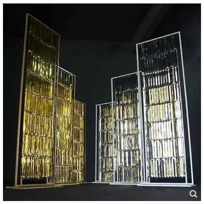 

New wedding props: crystal curtain, iron screen, stage, fashion background, shopping mall, decoration, wedding arrangement
