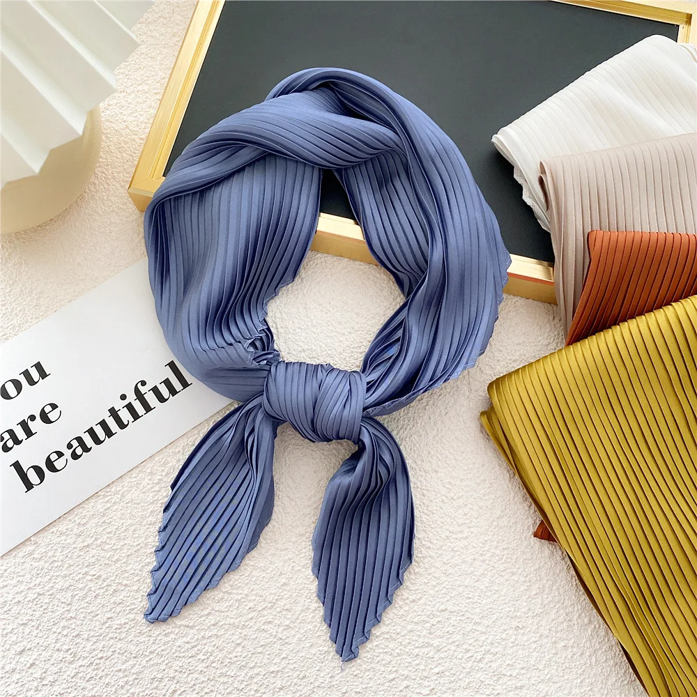 Luury 브랜드 실크 Pleated 스퀘어 스카프 여성 새틴 넥 헤어 타이 밴드 소프트 neckerchife Office Hijab 머리띠 여성 Foulard