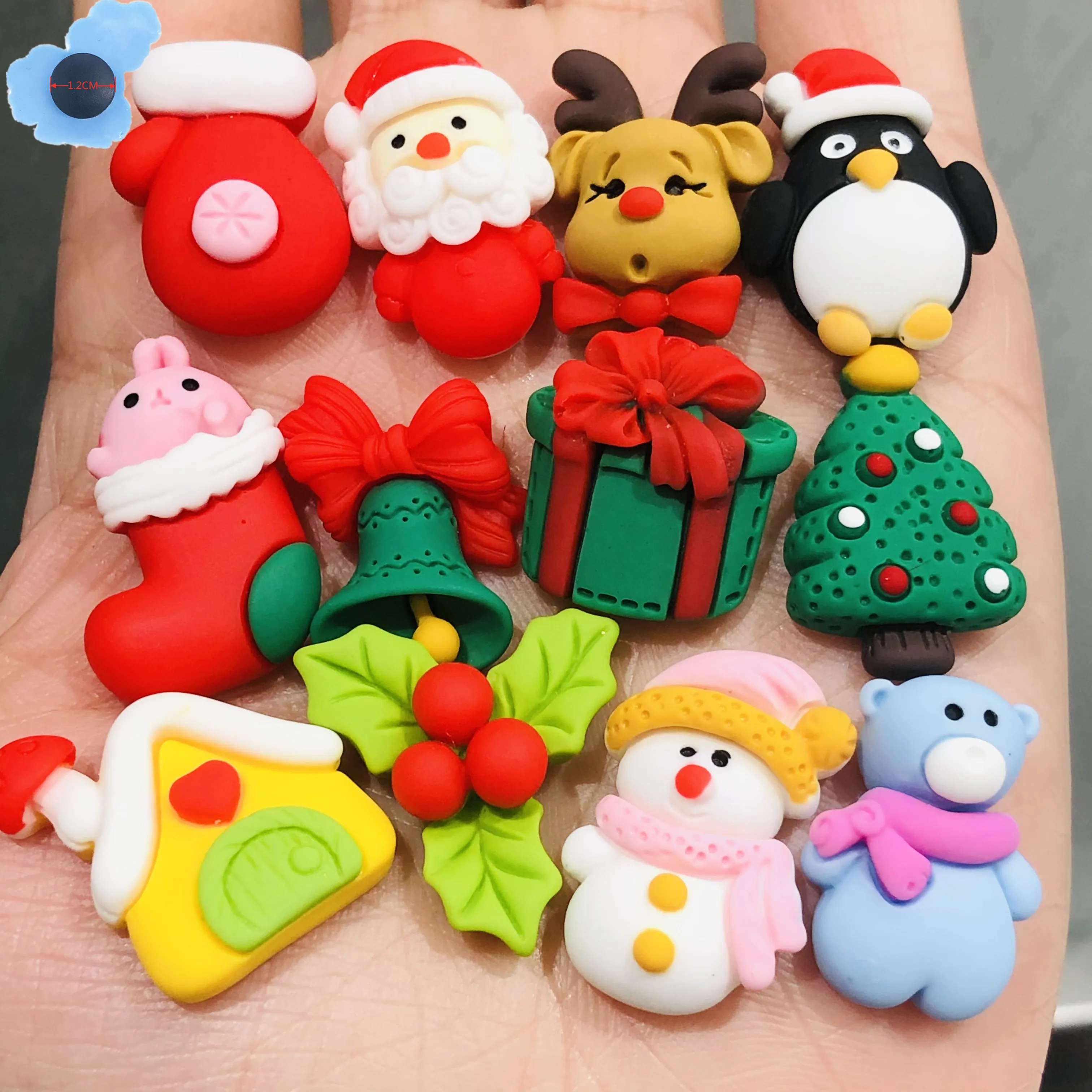 1PCS Christmas Series Boys Girls Lovely Garden Shoes Decoration Resin Charms For Kids Shoes Clog Holiday Gifts