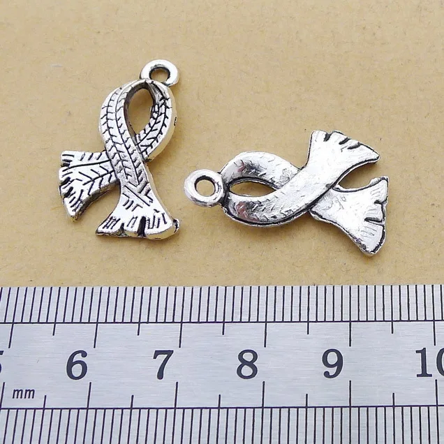 10 pieces/lot 18*25mm Antique silver color Metal Scarf Charm Pendant Bracelet Key chain accessory DIY jewelry making