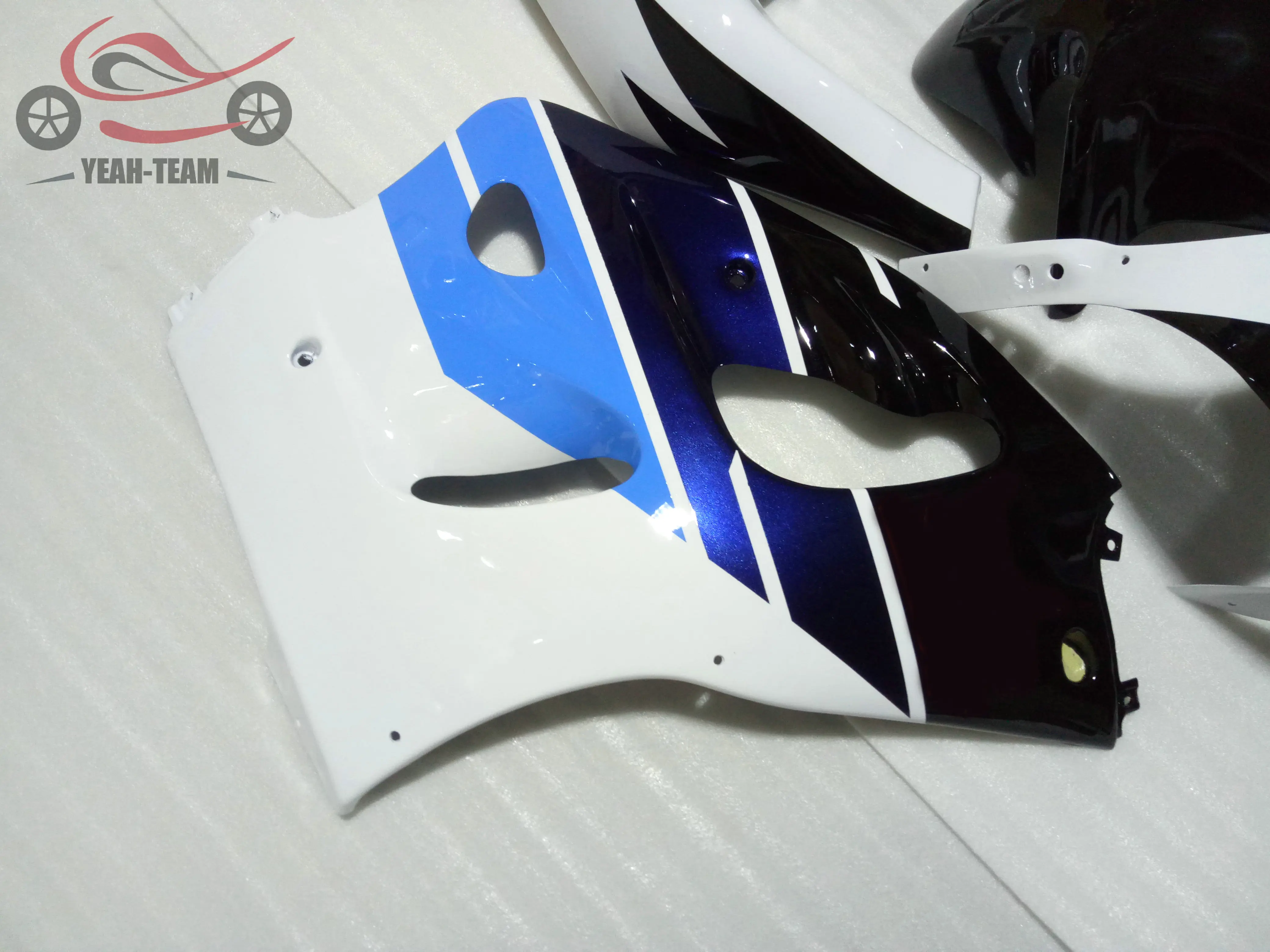 Motorcycle fairings set for Suzuki 1996 1997 1998 2000 GSXR750 SRAD GSXR 600 750 96-00 white blue ABS Chinese body fairing set