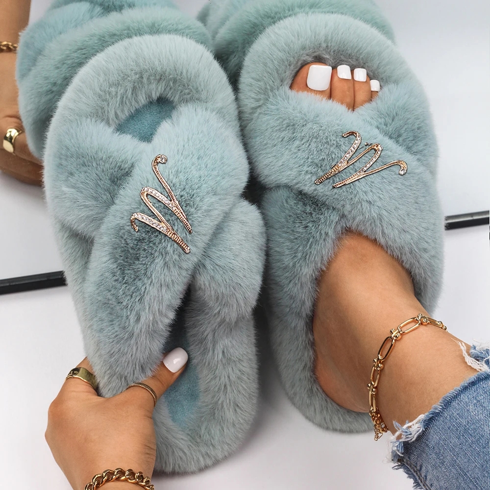 Women Furry Fur Slippers Soft Faux Fur Slides Ladies Plush House Slippers Cross Strap Open Toe Flat Sandals Fluffy Warm Shoes