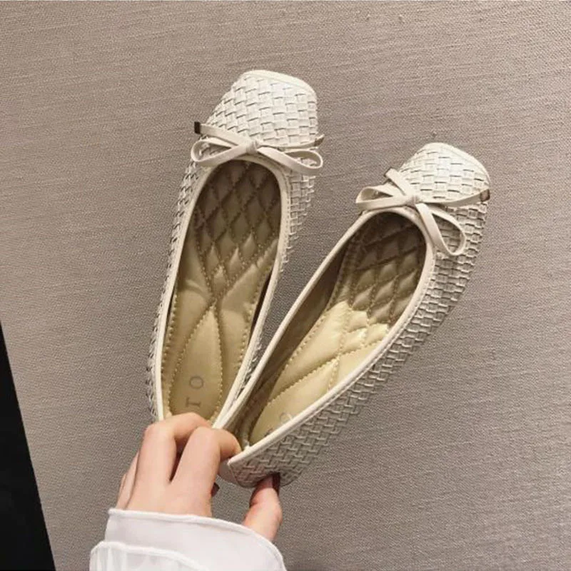 New Fashion Flats Women Boat Shoes Elegant Office Lady Shoes Casual Women Flats Soft Comfortable Flat Shoes Black Blue YX3855