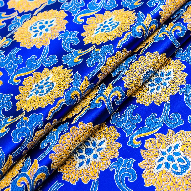 Silk brocade jacquard fabric material is suitable for sewing cheongsam and kimono garment fabric