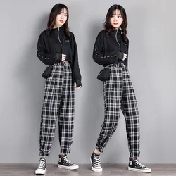 Black White Plaid Pants Women Spring Summer Beamed Harem Pants Casual Loose Straight Thick Velvet British High Waist Carrot Pant