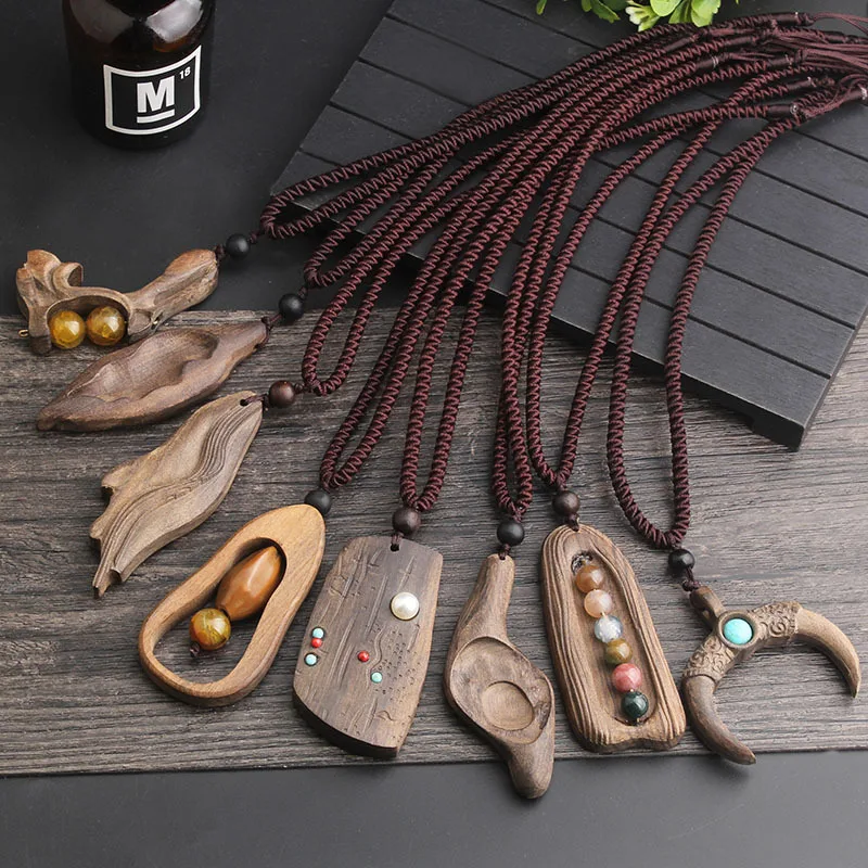 Vintage Sandalwood Natural Stone Pendant Necklace for Women and Girls Long Sweater Chain Adjustable Jewelry GiftSouvenir