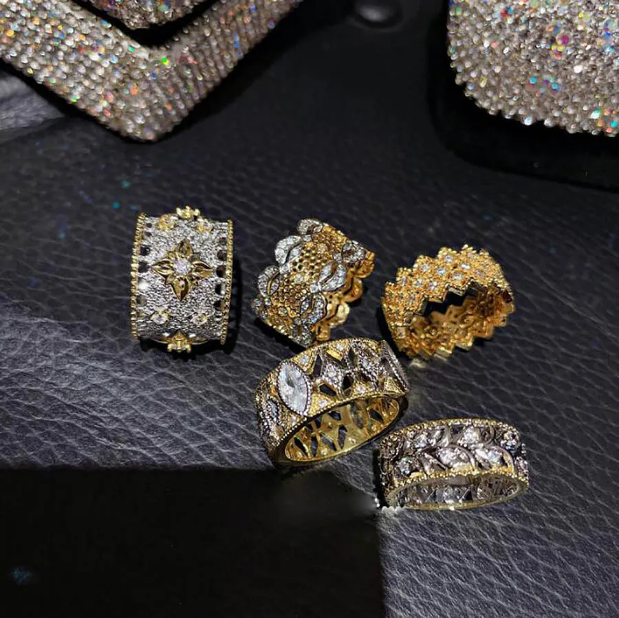 Anillo Vintage con textura de corte real para mujer, anillo brillante dorado con encaje, copo de nieve, diamantes de imitación brillantes, panal, ancho y lujoso, cola de dedo