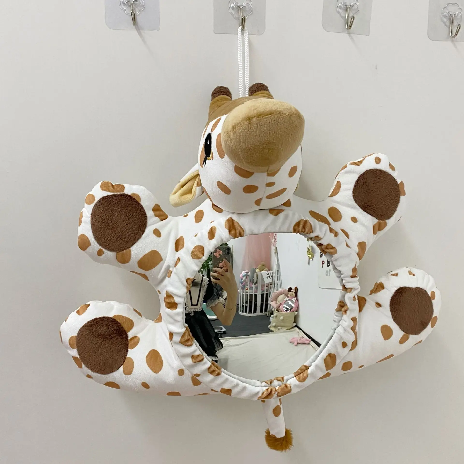 Baby Rear Facing Mirrors Cute Fox Giraffe Plush Toys Adjustable Car Child Safety Car Back Seat View Monitor Infant Car Supplies